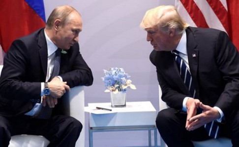 Бизнес-саммит во Вьетнаме, который посетит В. Путин и Д. Трамп. Бизнес-саммит во Вьетнаме, который посетит В. Путин и Д. Трамп.