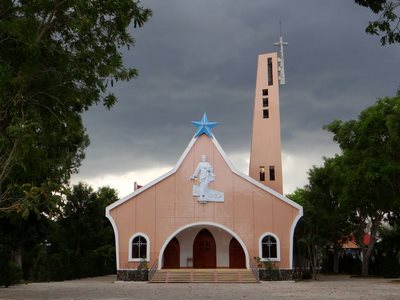 Церковь Сюн Нок Церковь Сюн Нок