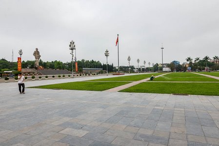 Площадь Хо Ши Мина